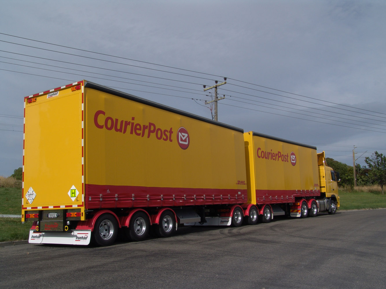 Palmer Canvas Whangarei, fabric manufacture, awnings, Canopies, truck