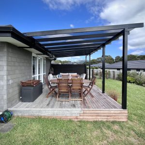 Polycarbonate Roof System