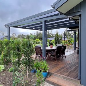 Polycarbonate Roof System